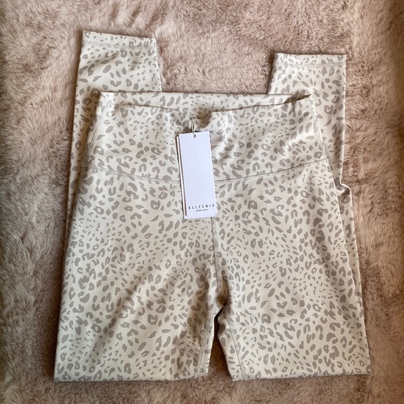 NWT ALLFENIX leggings cheetah dark stone size large